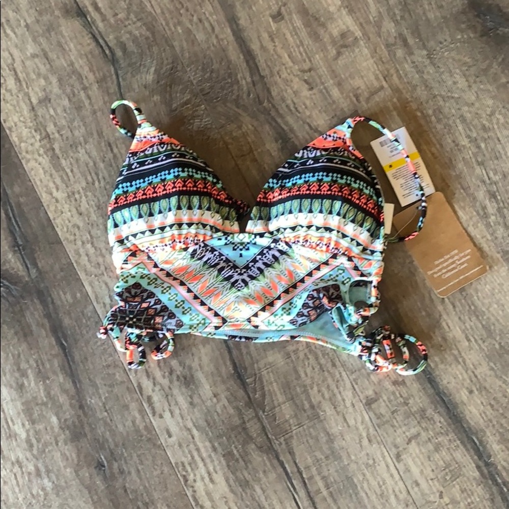 Swim suit top!!
